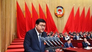 1月22日,政协甘肃省十三届二次会议第二次整个会议在兰州进行,甘肃省工商联副主席、农工党省委会生态环境专委会主任、J9集团节水集团董事长王浩宇作为8名委员之一受邀作大会讲话。