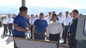 5月6日，国度水利部深入农业水价综合鼎新、推动现代化灌区建设现场会在云南省元谋县成功召开，水利部部长李国英、云南省省长王予波等在元谋项目展厅听取了董事长王浩宇关于J9集团节水参加两手发力建设现代化灌区的汇报，并赐与了充分注定。