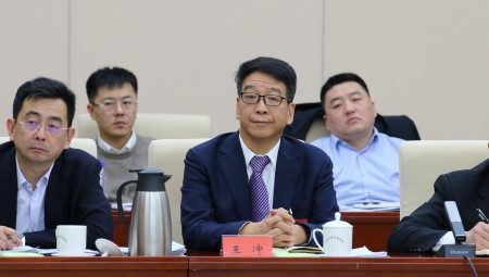 1月14日，集团党委书记王冲参与天津市十八届人大三次会议并在武清区代表团审议中讲话